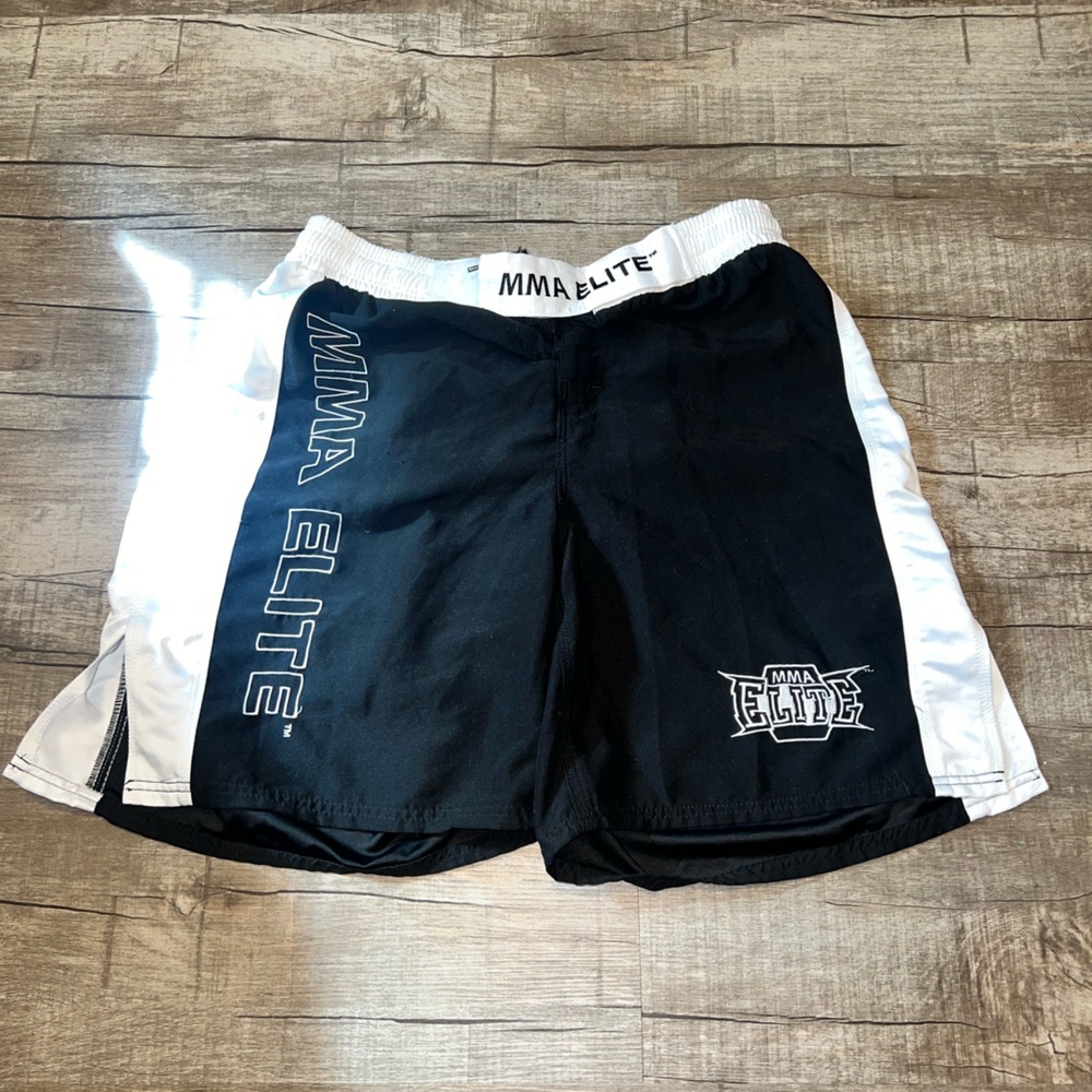 Y2K MMA elite shorts size large